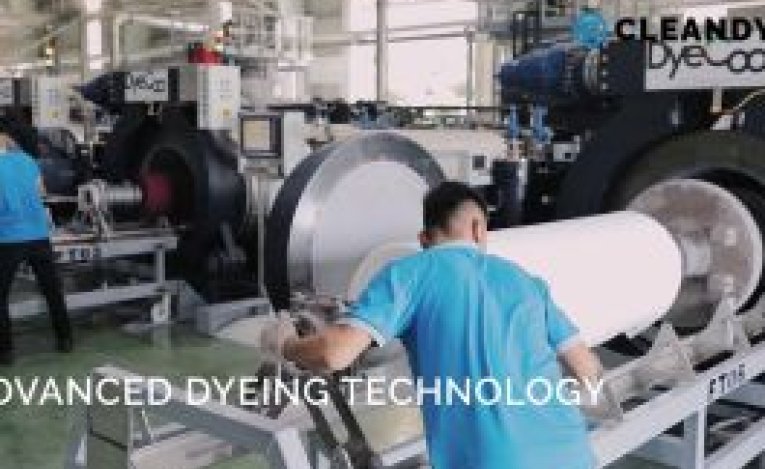 Công nghệ nhuộm không sử dụng nước và sử dụng CO2 siêu tới hạn để thay cho nước và hóa chất.